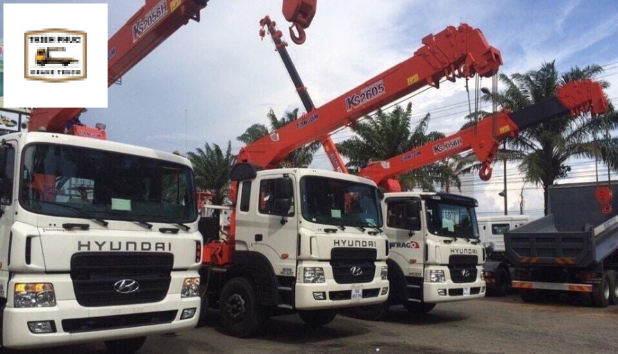 Xe Cẩu Hàng Hóa Khối Lượng Lớn – An Toàn Và Tiết Kiệm Chi Phí cho doanh nghiệp và công trình